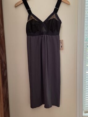 VPL NWT Charcoal Slip Dress Faux Lightweight Brown Leather Size 2